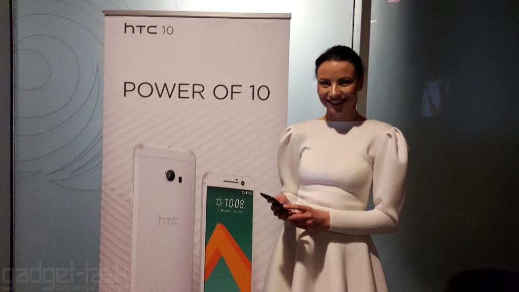Telefonul la puterea a X-a, hTC 10, a ajuns oficial in Romania