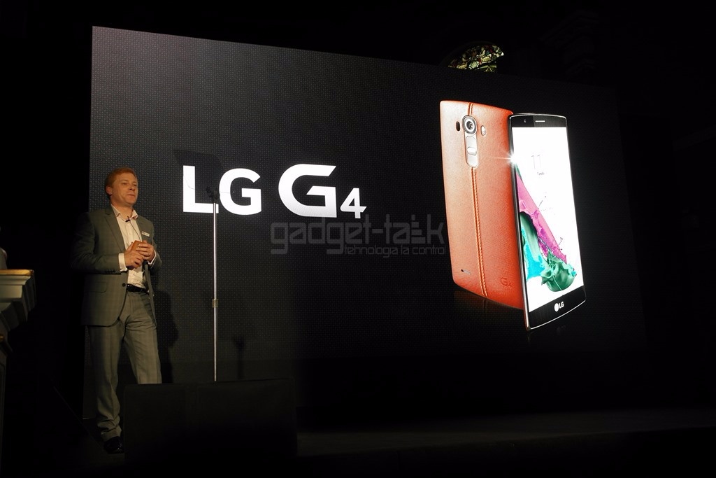 LG G4 listat la precomanda