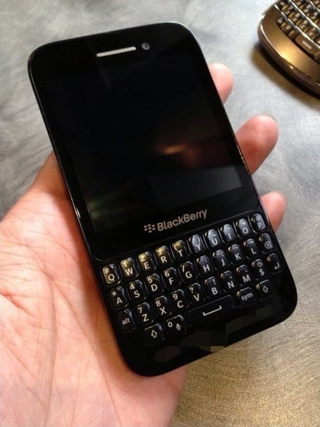 Blackberry R10 fata