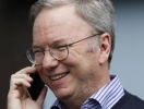 moto-x-eric-schmidt-jpg-1