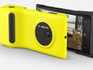 nokia-lumia-1020-with-camera-grip