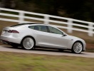 tesla-model-s-limuzina-de-lux-electrica-6