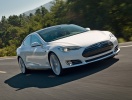 tesla-model-s-limuzina-de-lux-electrica
