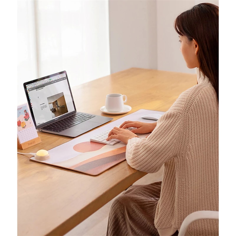 deskpad incalzit pentru mouse
