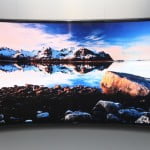 Primul televizor OLED din lume cu ecran curbat lansat de Samsung la CES 2013