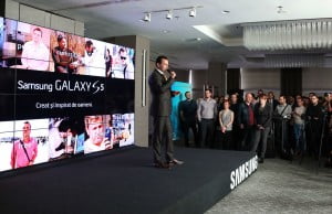 Galaxy S5 lansat oficial