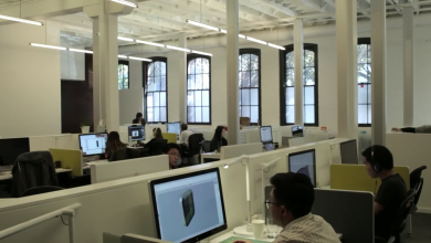 Primul smartwatch HTC zarit intr-un videoclip oficial? smartwtach htc