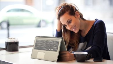 Toshiba Satellite Radius 15, un convertibil Full HD cu pliere 360 de grade Toshiba Satellite Radius 15