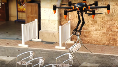 Drone curier care pot manipula marfa si transporta pana la 10kg in zbor Drone curier care pot manipula marfa si transporta pana la 10kg in zbor