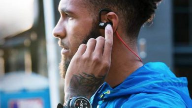 New Balance incepe comercializarea ceasului RunIQ si a castilor PaceIQ New Balance incepe comercializarea ceasului RunIQ si a castilor PaceIQ