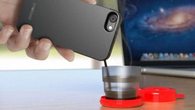 Mokase, husa de smartphone care poate prepara cafea instant Mokase, husa de smartphone care poate prepara cafea instant