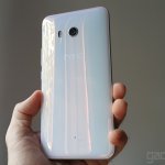 HTC U11 REVIEW - Telefonul "simte cand e mangaiat" HTC U11 REVIEW - Telefonul "simte cand e mangaiat"