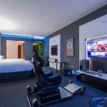 Cum arata camera de vis a oricarui gamer intr-un hotel de lux Cum arata camera de vis a oricarui gamer intr-un hotel de lux