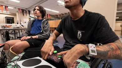 Microsoft anunta controllerul adaptiv Xbox, cu focus pe oamenii cu dizabilitati Microsoft anunta controllerul adaptiv Xbox, cu focus pe oamenii cu dizabilitati