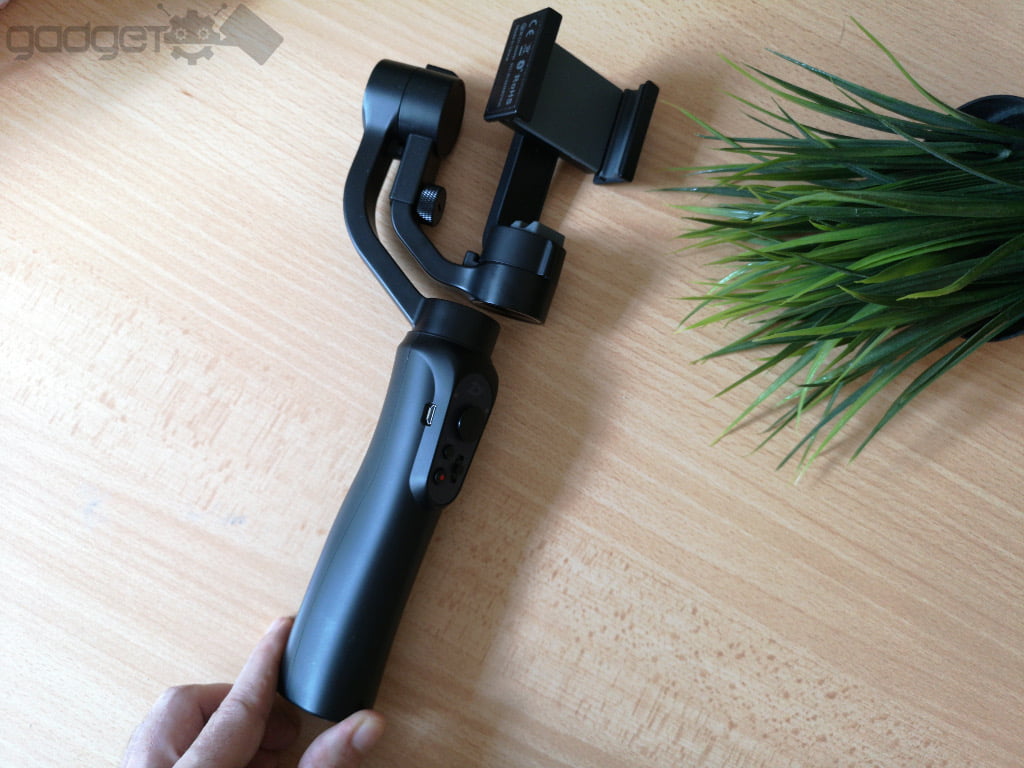 Zhiyun Smooth Q Review 13