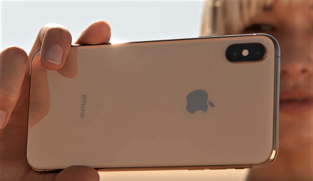 iphone xs 2