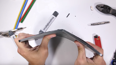 iPad Pro 2018, e un dezastru! Se indoaie la fel de usor ca o coala de hartie #BendGate2018 iPad Pro 2018, e un dezastru! Se indoaie la fel de usor ca o coala de hartie #BendGate2018