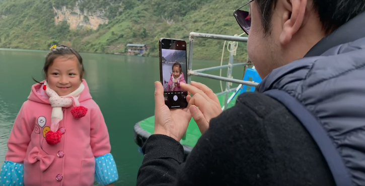 scurt metrajul filmat cu iPhone XS